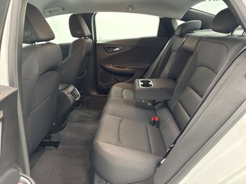 Used 2024 Chevrolet Malibu LT image 24