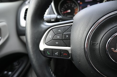 Used 2019 Jeep Compass Latitude w/ Popular Equipment Group image 18