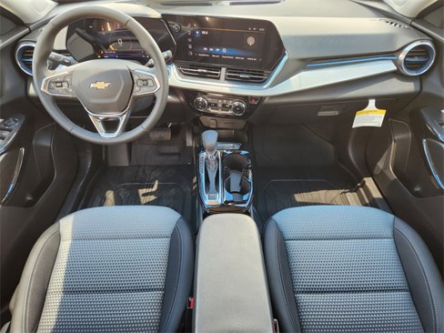 New 2025 Chevrolet Trax LT w/ Driver Confidence Package image 19