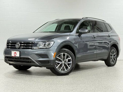 Used 2019 Volkswagen Tiguan SE image 2