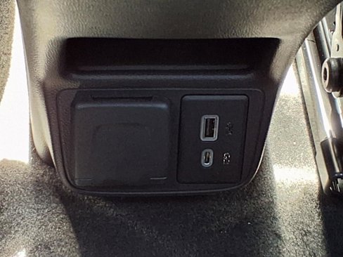 Used 2024 Buick Encore GX Avenir w/ Avenir Technology Package image 31