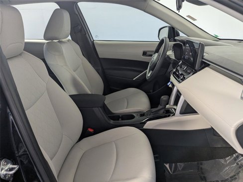 Certified 2023 Toyota Corolla Cross L image 4