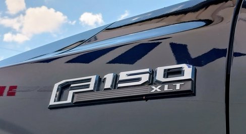 Used 2016 Ford F150 XLT w/ Equipment Group 301A Mid image 6