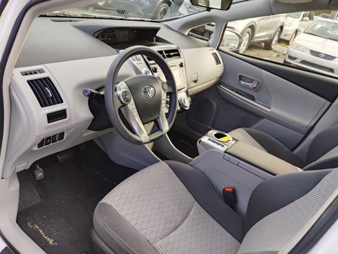 Used 2015 Toyota Prius V Three image 10