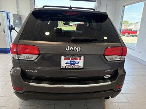 Used 2018 Jeep Grand Cherokee Limited image 4