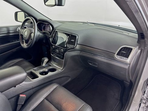 Used 2019 Jeep Grand Cherokee Limited w/ Luxury Group II image 33