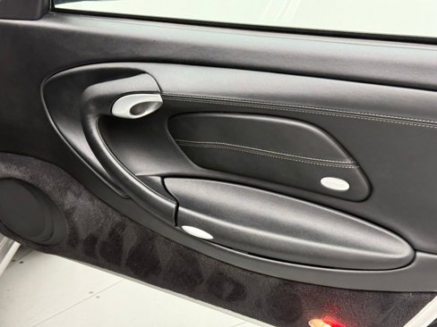 Used 2003 Porsche 911 Targa image 29