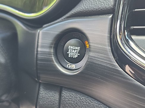 Used 2019 Jeep Grand Cherokee Altitude image 61