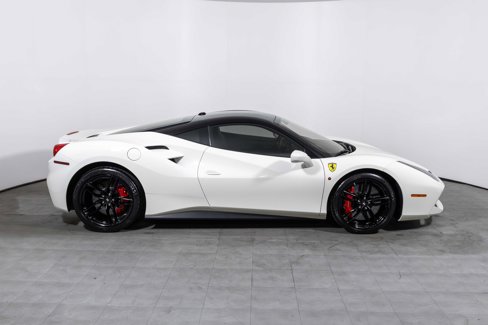 Used 2016 Ferrari 488 GTB image 5