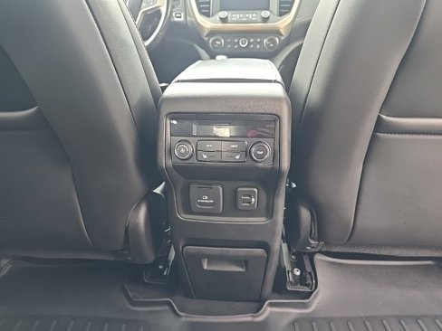 Used 2019 GMC Acadia Denali image 24