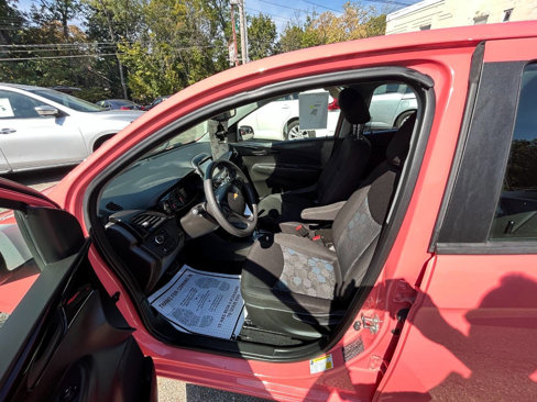 Used 2018 Chevrolet Spark LT image 6