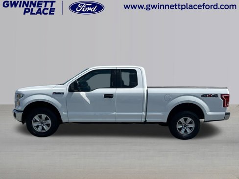 Used 2015 Ford F150 XLT image 8