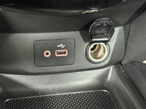 Used 2022 Nissan Rogue Sport S image 21
