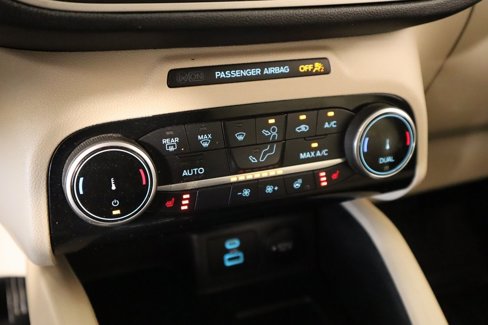 Used 2022 Ford Escape SEL image 8