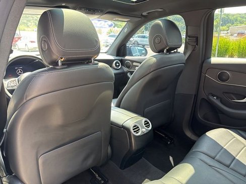 Certified 2021 Mercedes-Benz GLC 300 4MATIC image 17