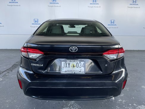 Used 2022 Toyota Corolla L image 18