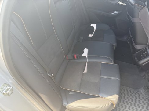 Used 2015 Chevrolet Impala LT w/ Convenience Package image 15
