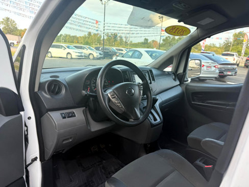 Used 2018 Nissan NV200 SV w/ Navigation Package image 14