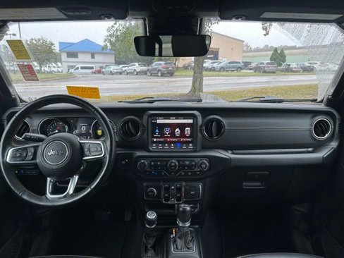 Used 2021 Jeep Wrangler Unlimited Sahara image 29