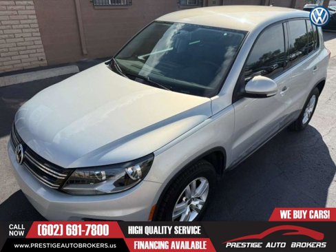 Used 2012 Volkswagen Tiguan SE image 4