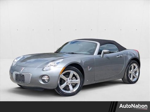 Used 2007 Pontiac Solstice Convertible w/ Premium Package image 1