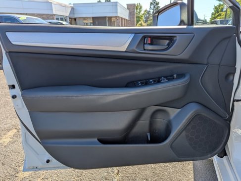 Used 2015 Subaru Legacy 2.5i image 10