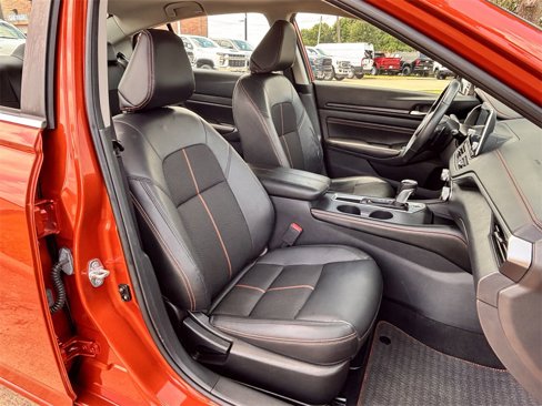 Used 2022 Nissan Altima 2.5 SR image 28