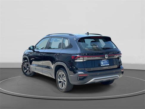 Certified 2025 Volkswagen Taos S image 5