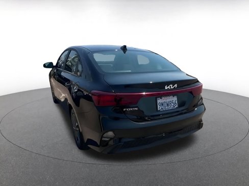 Used 2024 Kia Forte LXS image 11