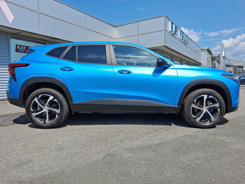Certified 2025 Chevrolet Trax RS w/ Driver Confidence Package image 7