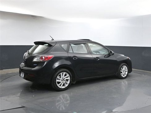 Used 2013 MAZDA MAZDA3 i Touring image 7