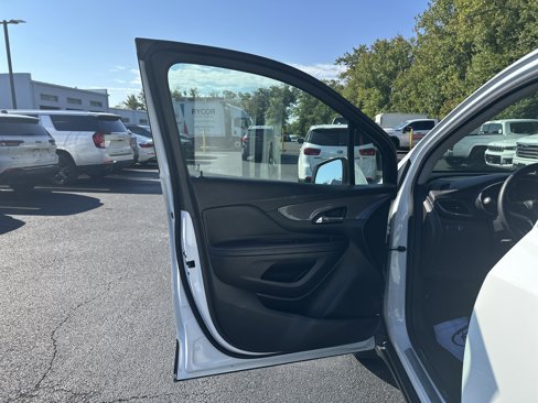 Used 2019 Buick Encore Preferred image 10