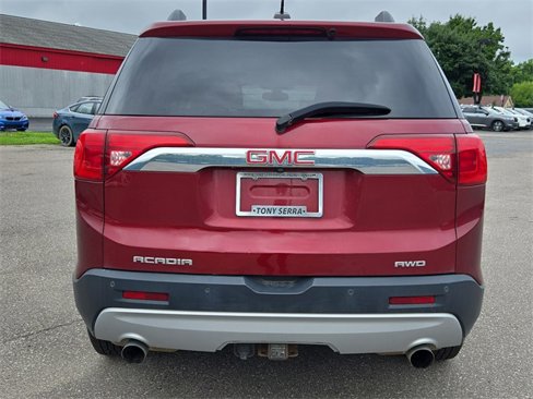 Used 2018 GMC Acadia SLT image 23