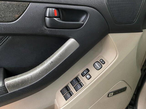 Used 2004 Toyota 4Runner Limited image 10