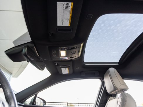 Used 2023 Lexus UX 250h FWD w/ Premium Package image 18