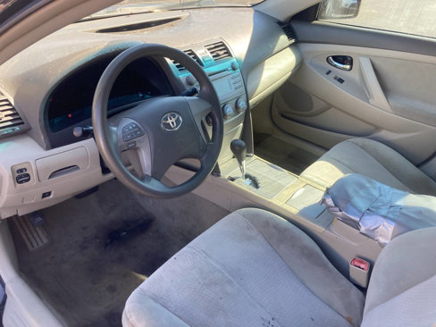 Used 2011 Toyota Camry LE image 18