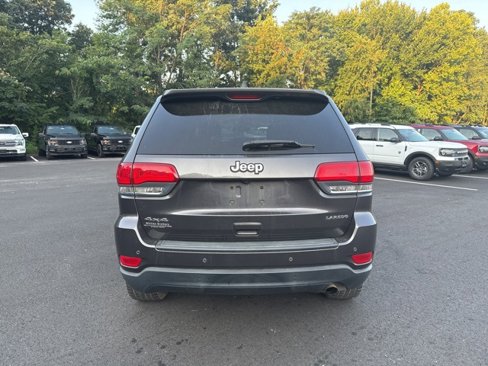 Used 2017 Jeep Grand Cherokee Laredo w/ Quick Order Package 23E image 4