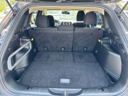 Used 2015 Jeep Cherokee Latitude image 24