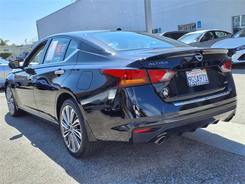 Certified 2023 Nissan Altima 2.5 SL image 3