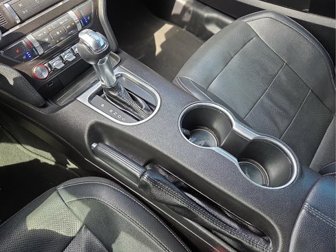 Used 2019 Ford Mustang Premium image 25
