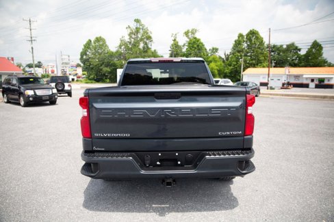Used 2021 Chevrolet Silverado 1500 Custom image 4