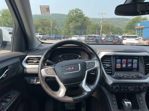 Used 2019 GMC Acadia SLT image 19