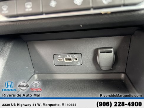 Used 2021 Nissan Sentra SV image 17