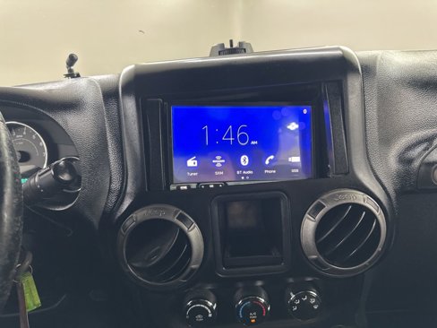 Used 2011 Jeep Wrangler Unlimited Sport w/ Connectivity Group image 38