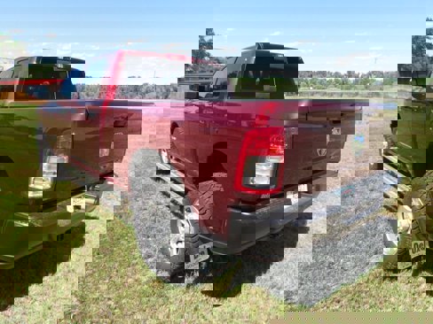 Used 2022 RAM 2500 Tradesman image 7