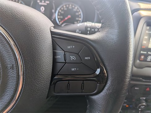 Certified 2020 Jeep Renegade Altitude image 14