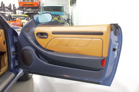 Used 2004 Maserati Coupe image 36