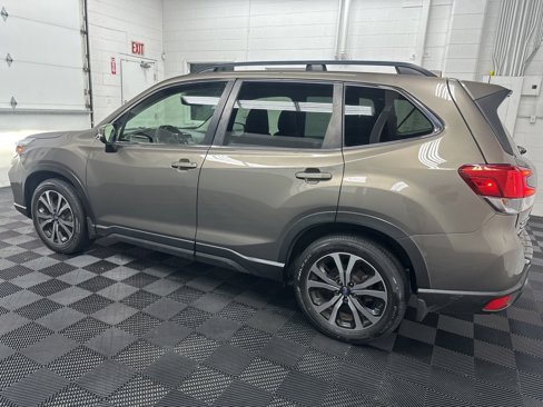 Used 2020 Subaru Forester Limited image 7