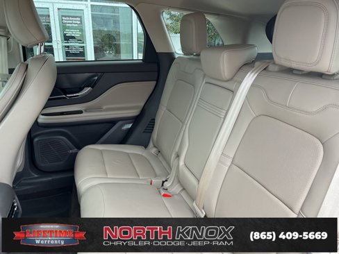 Used 2021 Lincoln Corsair FWD w/ Premium Package image 17
