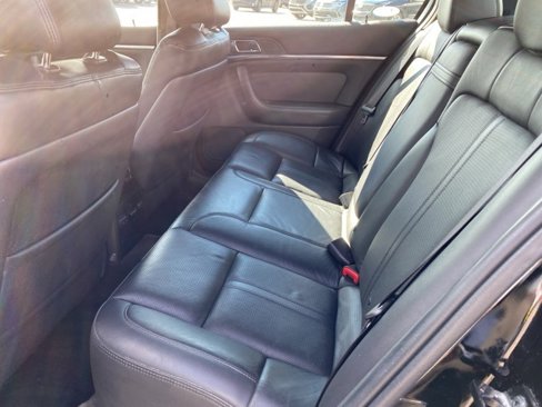 Used 2012 Lincoln MKS AWD image 29